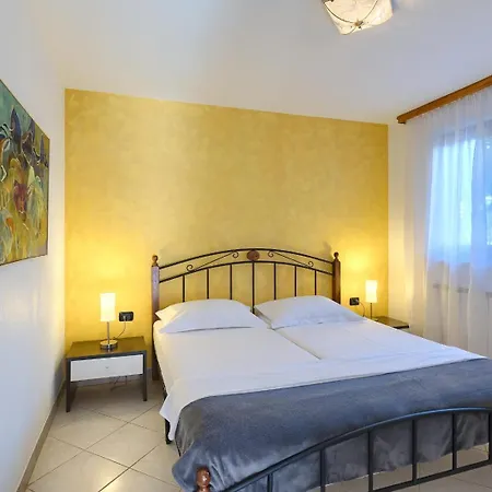 Apartman Uta Cocaletto * ロヴィニ